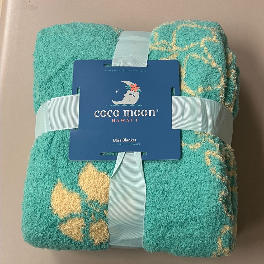 Coco Moon Hawaii Teal and Yellow Floral Blanket